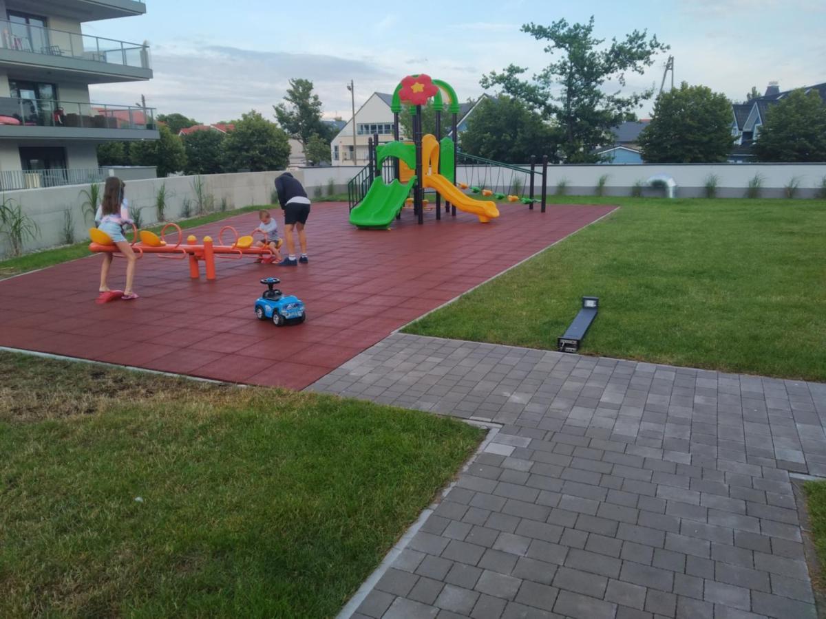 Gardenia Apartament Przy Plazy 17 Dziwnów Exterior foto